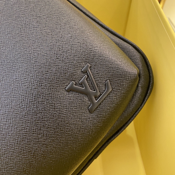 ルイヴィトンバッグ側面デザイン